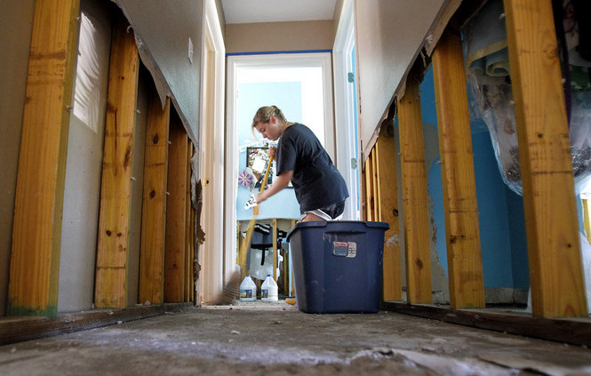 Hurricane Isaac Lays Bare the Painful Economics of Flood Protection